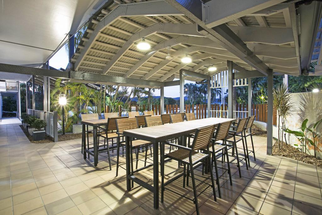 Mantra Club Croc Hotel Airlie Beach Luaran gambar